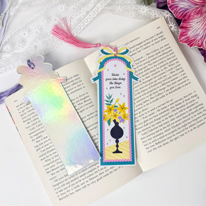 Golden Vase bookmark front and holographic back shown together