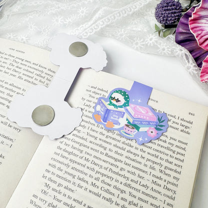 Front and back view of Bookish Duck magnetic bookmark showing magnetic closure