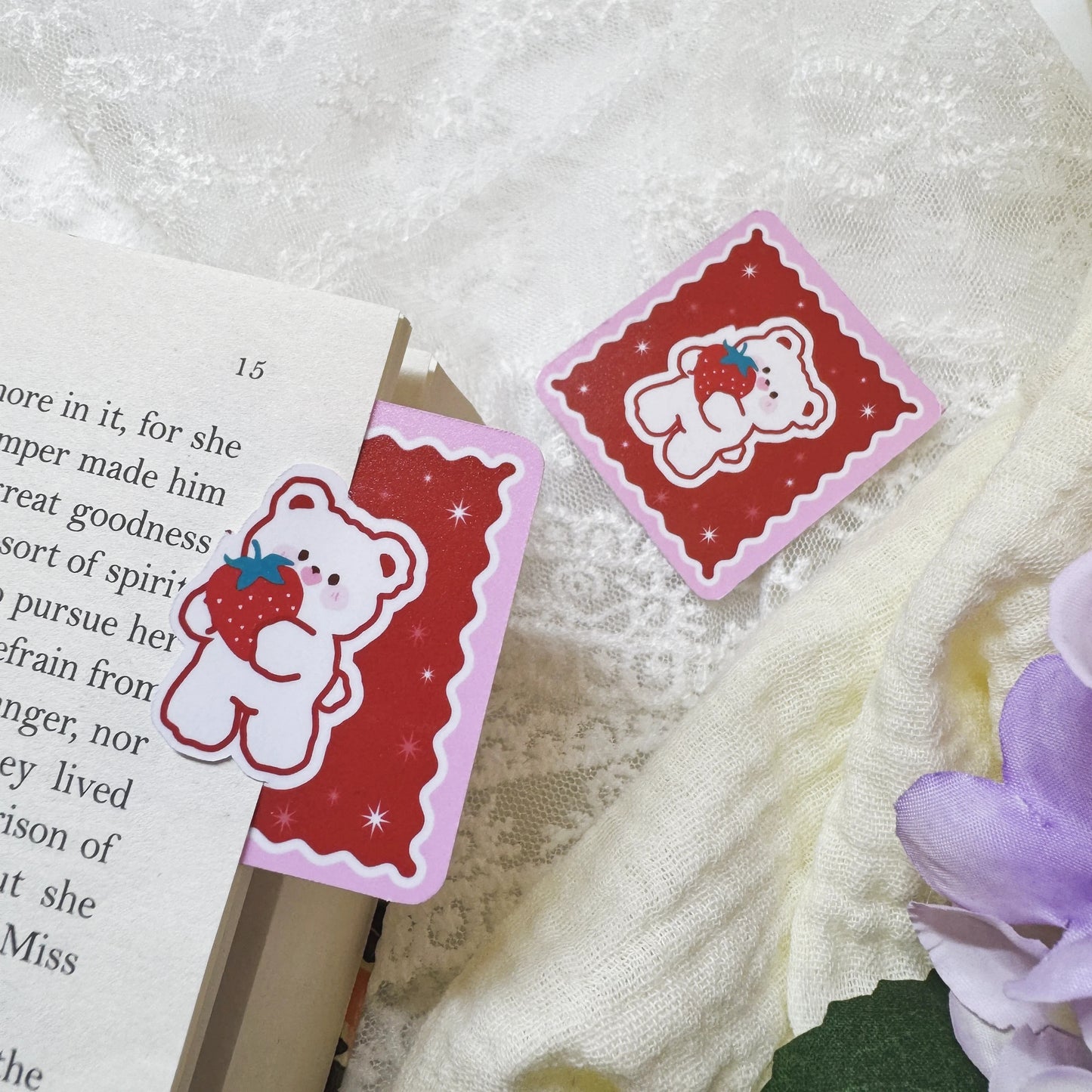 Close-up of cute animal page clip bookmark front illustration