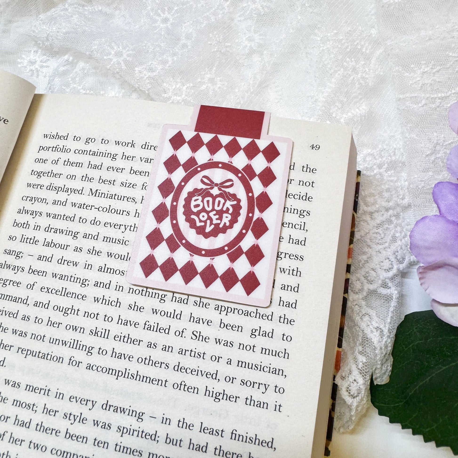 Front and back view of Red Diamond Book Club magnetic bookmark